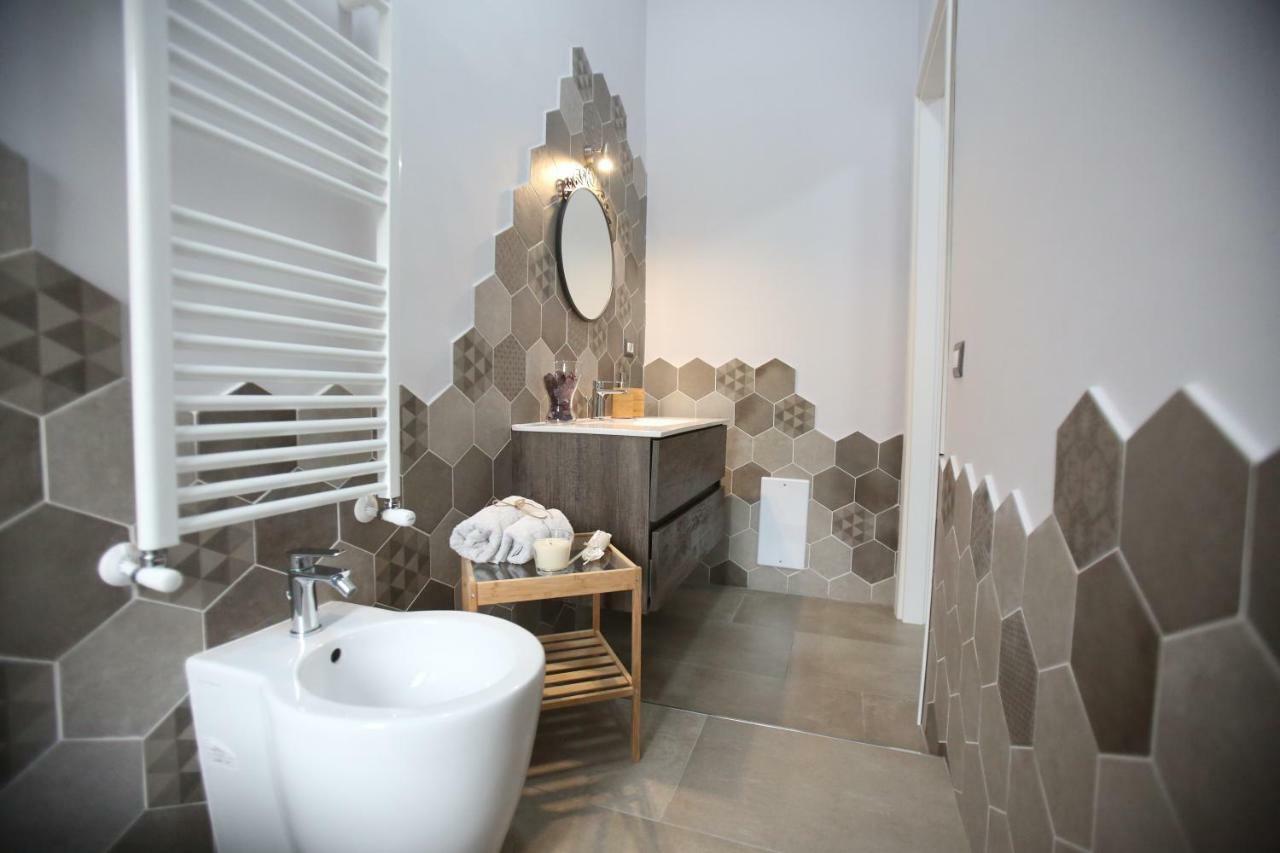 Amalficoastapartments ซาแลร์โน ภายนอก รูปภาพ