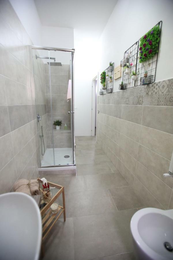 Amalficoastapartments ซาแลร์โน ภายนอก รูปภาพ