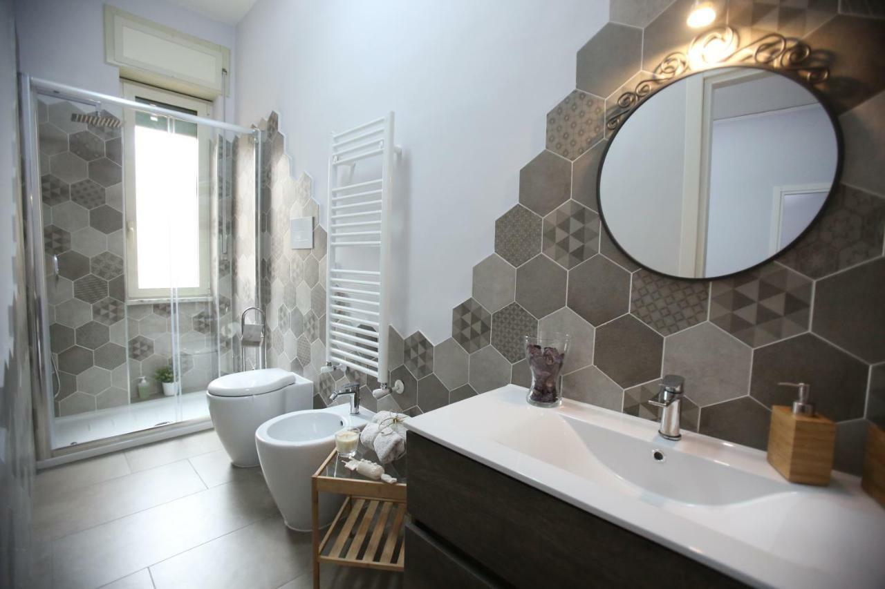 Amalficoastapartments ซาแลร์โน ภายนอก รูปภาพ
